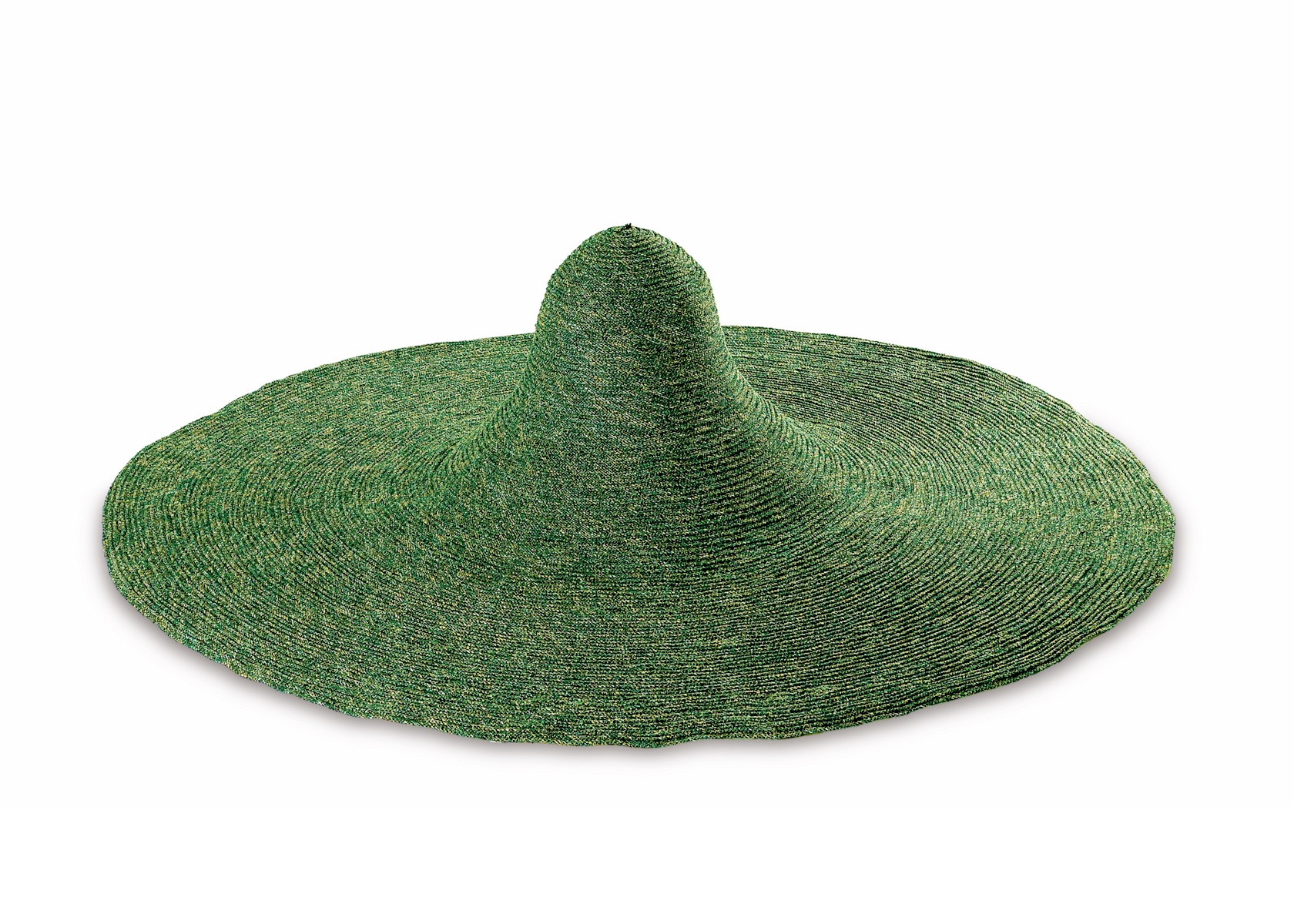 Holiday At Home, un cappello per tappeto