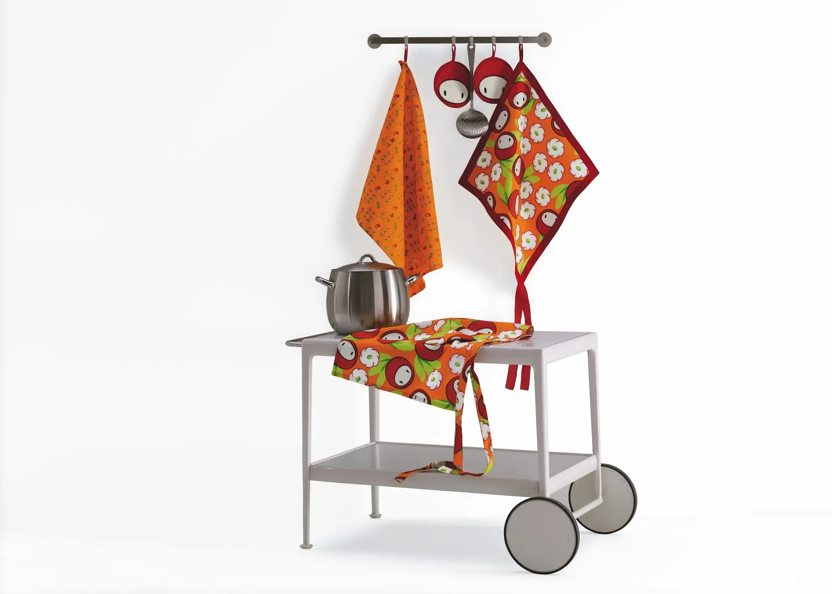 Mixed Salad objects textile orange