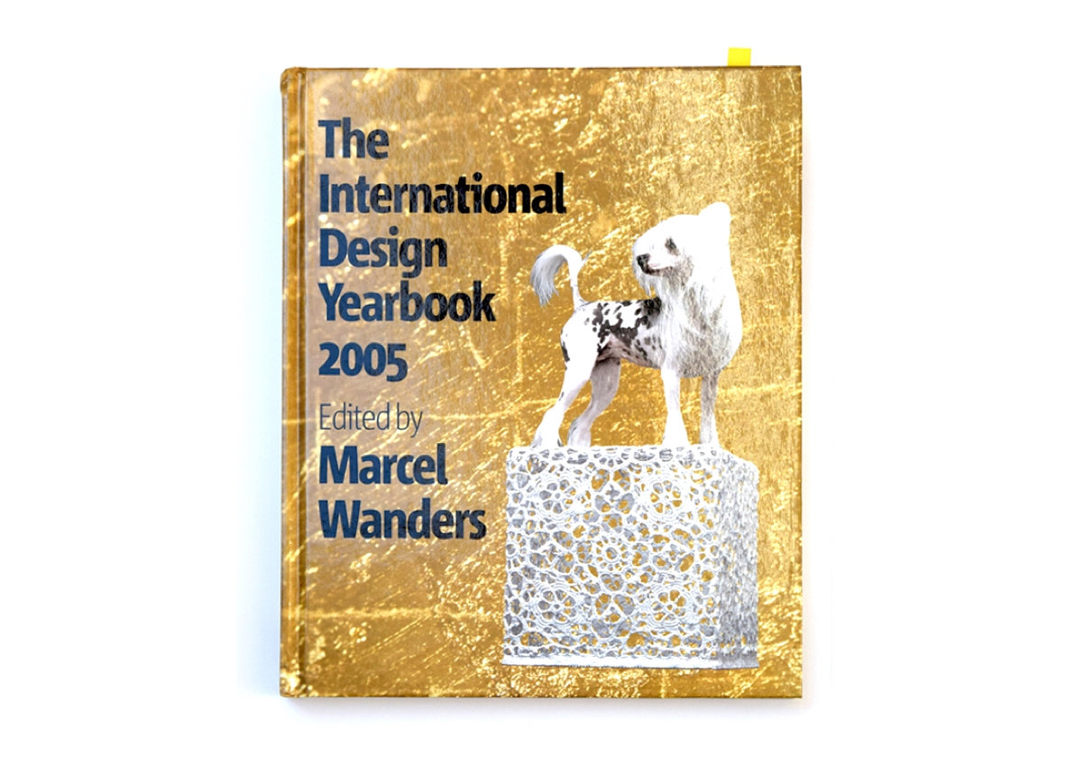 International Design Yearbook 2005 include la coppa BigLove